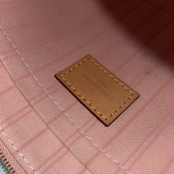 Preloved Louis Vuitton Damier NEVER FULL LARGE POUCH - Picture 7 of 9